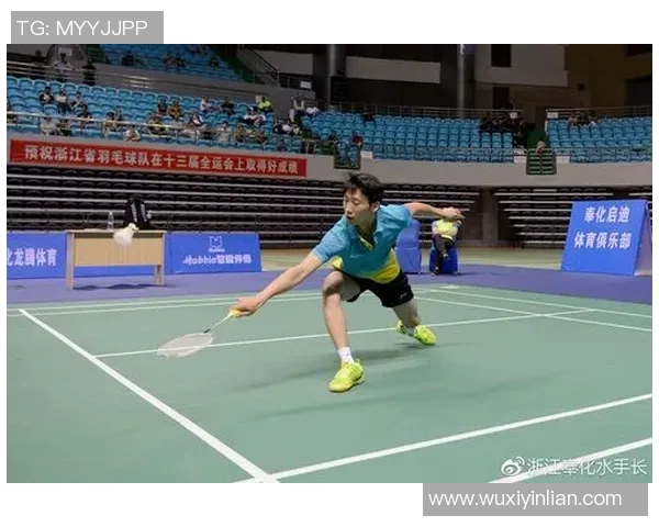 深圳羽毛球队精英赛精彩配合分析与表现评估