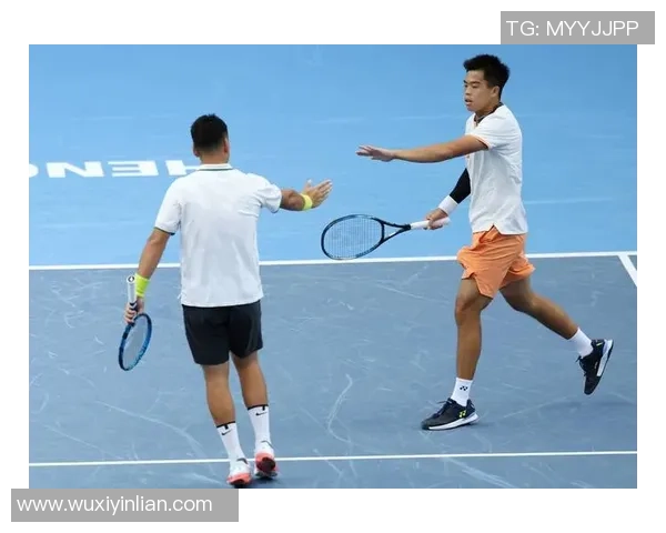 西安网球队进攻体系解析与战术应用探讨